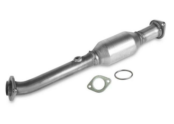 16399 Nissan NV2500 Catalytic Converter Frontier Rear Right